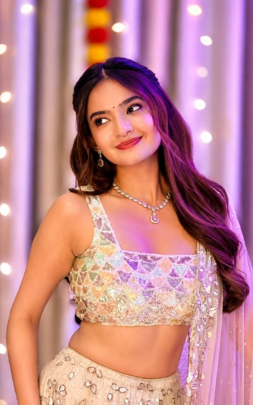Anushka Sen Insta