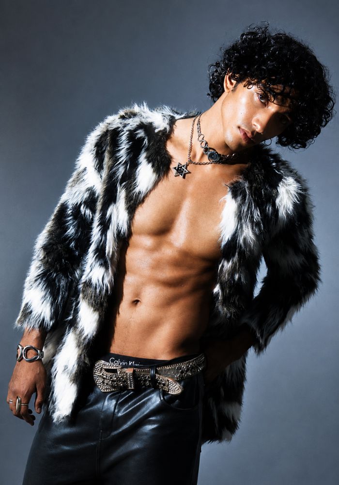 Yogesh Rawat Age, Height, Girlfriend, Net Worth, Roadies, Splitsvilla, Lock Upp & More
