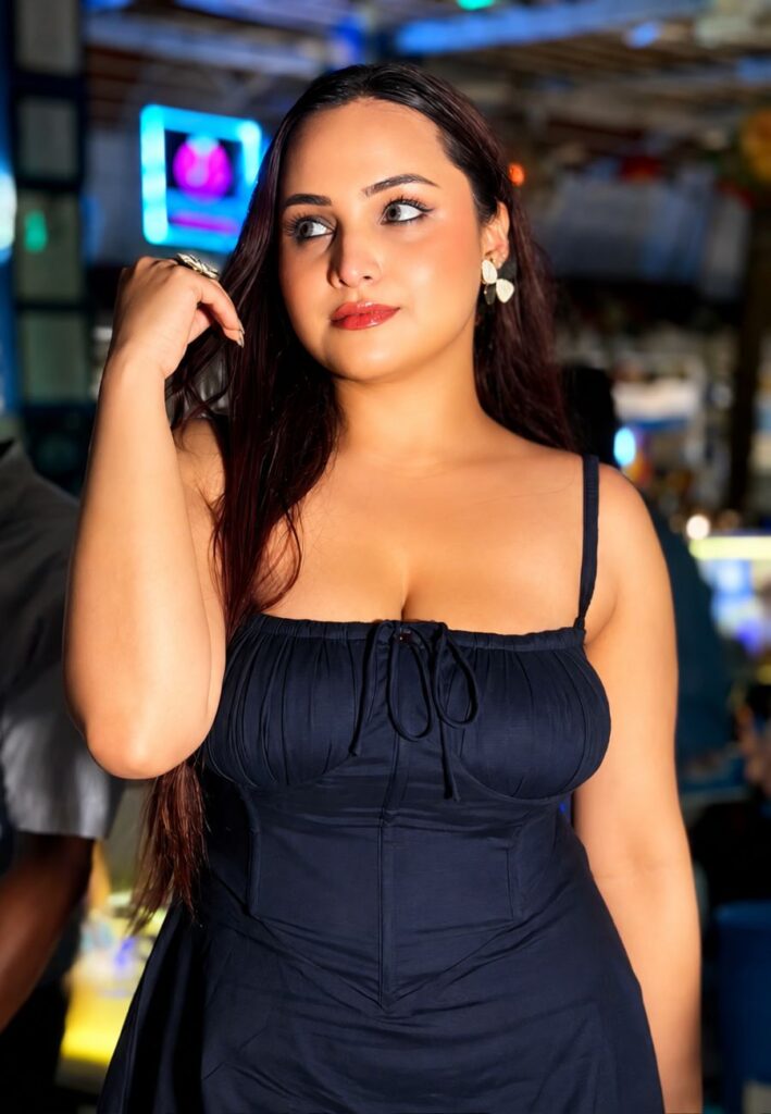Aliya Naaz: Age, Height, Boyfriend, Web Series List & Net Worth