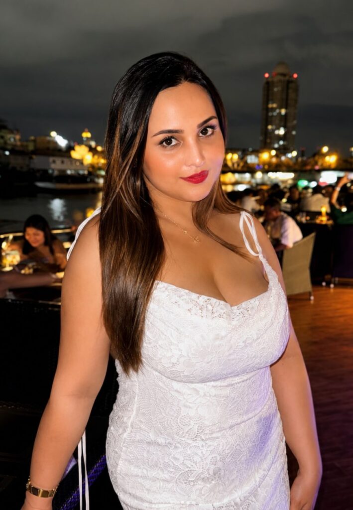 Aliya Naaz: Age, Height, Boyfriend, Web Series List & Net Worth