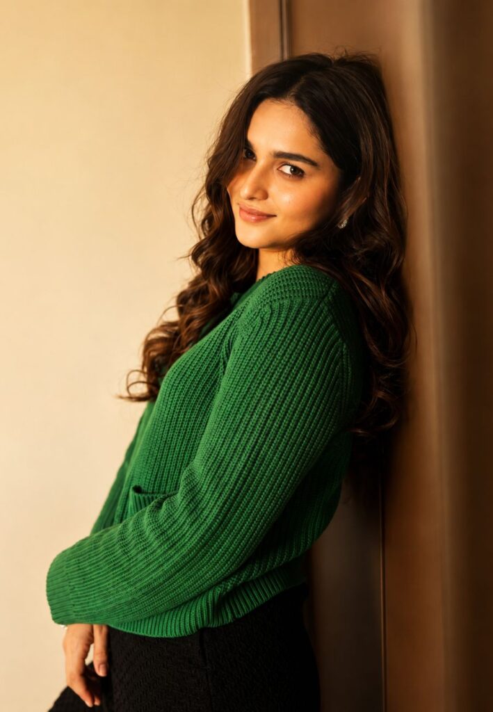 Kayadu Lohar Biography (2026): Age, Height, Movies, Boyfriend & Net Worth